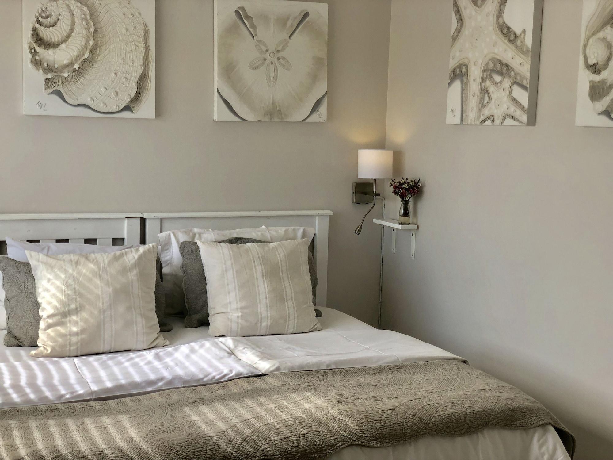 5 Options Guest House Bloubergstrand Esterno foto