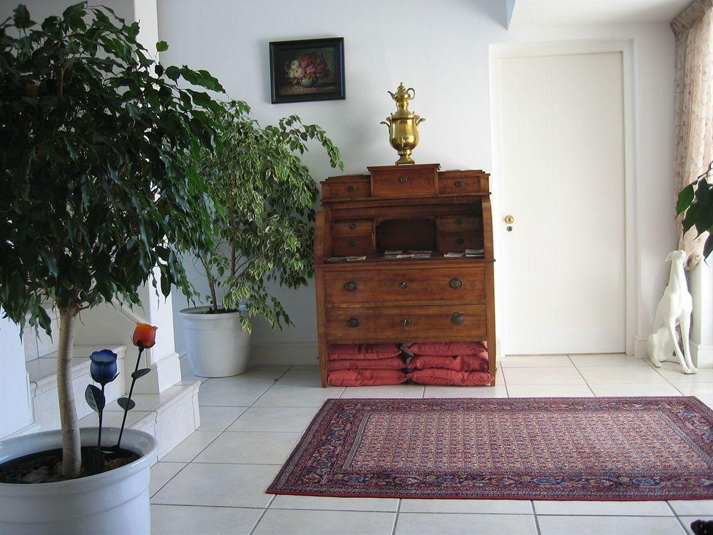 5 Options Guest House Bloubergstrand Esterno foto