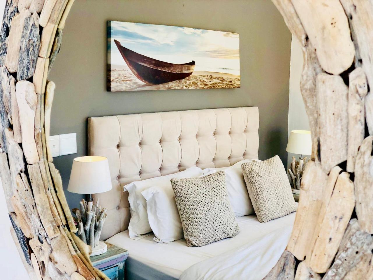 5 Options Guest House Bloubergstrand Esterno foto